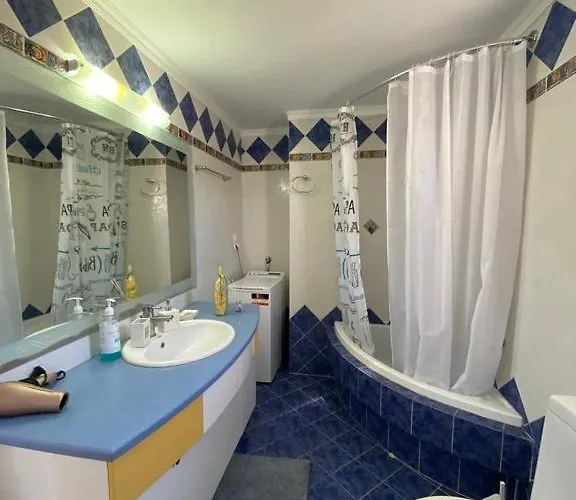 Evita Philoxenia קסירופיגאדו